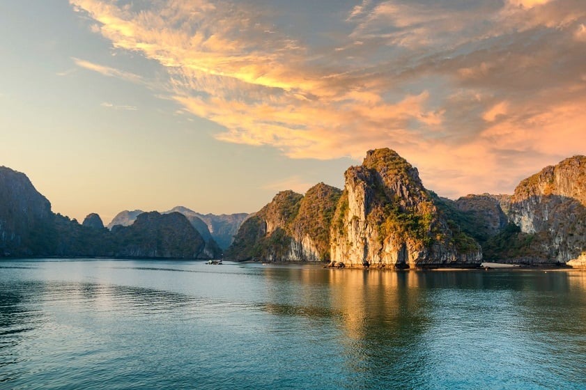 Why Less Is More: The Rise of Boutique Cruises | Le Journey Elegance Cruise